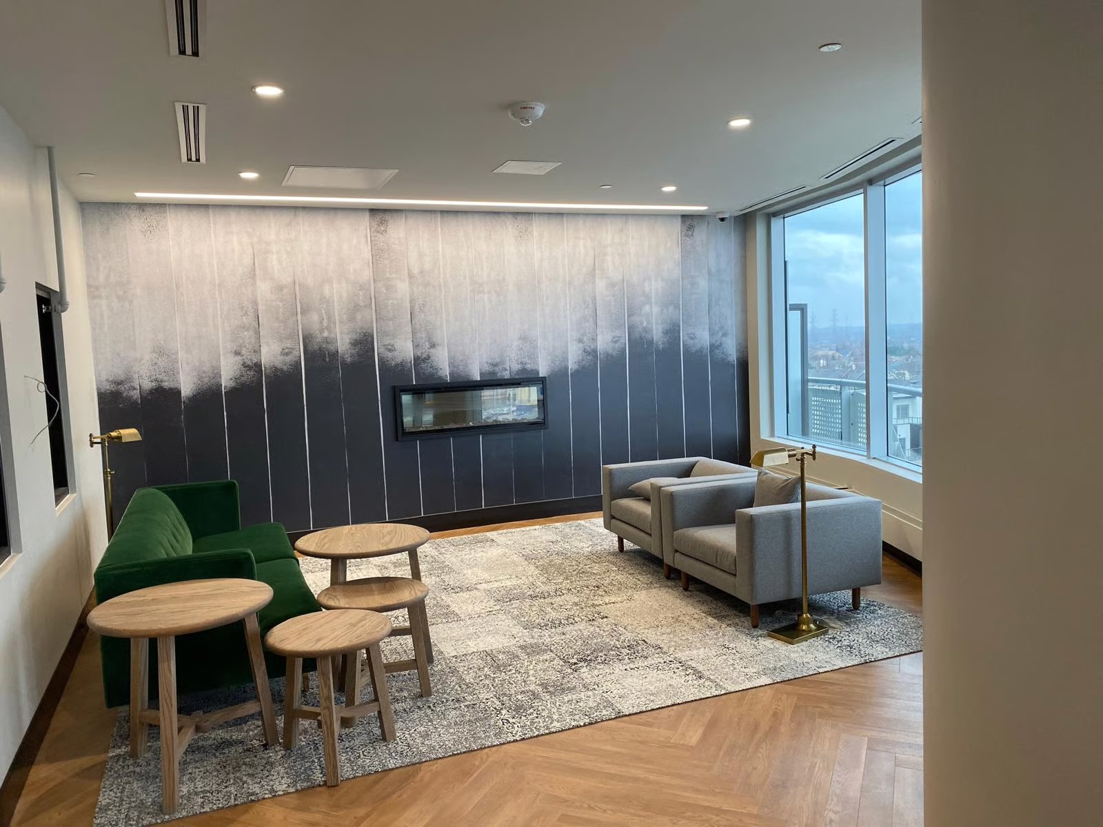 High-end lounge painting project